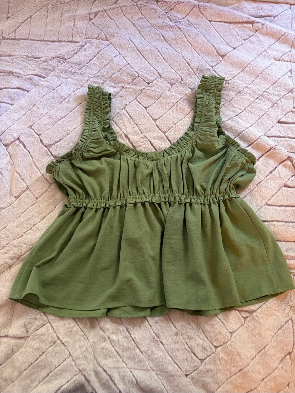 Women's Olive Green Ruched Peplum Tank Top - Picture 2 of 3